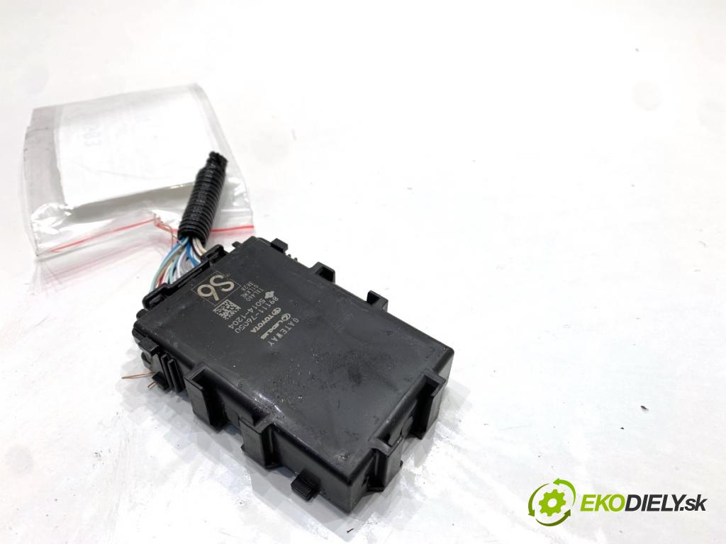 TOYOTA CAMRY sedan 2024 131 kW 2.5 Hybrid (AXVH71_) 2487 modul GATEWAY 89111-76050
