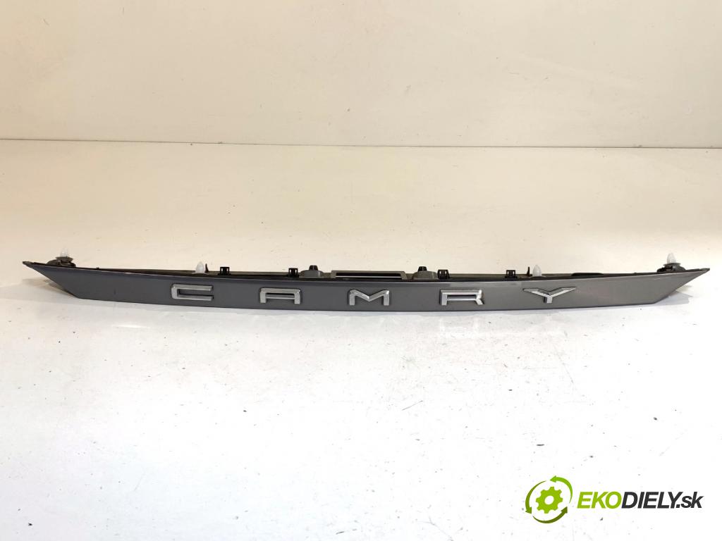 TOYOTA CAMRY sedan 2024 131 kW 2.5 Hybrid (AXVH71_) 2487 Lišta dverí zad 76801-33660