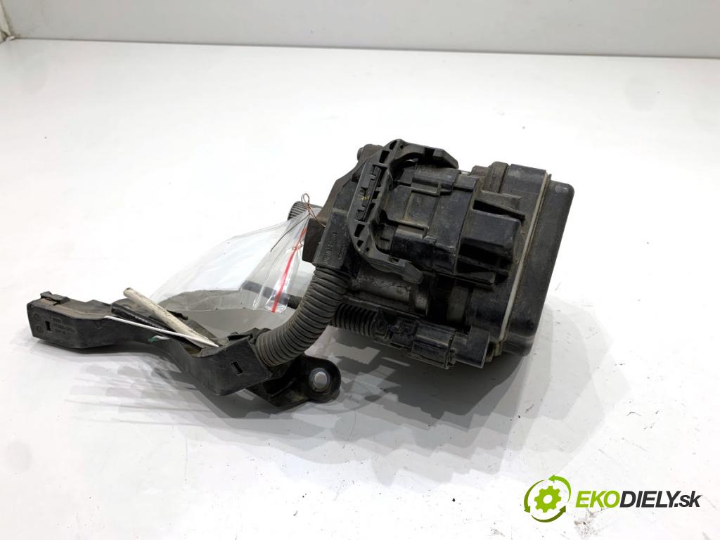 TOYOTA CAMRY sedan 2024 131 kW 2.5 Hybrid (AXVH71_) 2487 Motor servočerpadlo 89650-33860