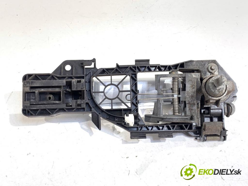 VW PASSAT B6 sedan 2007 125 kW 2.0 TDI 1968 Kľučka vonkajšia ľavy predný