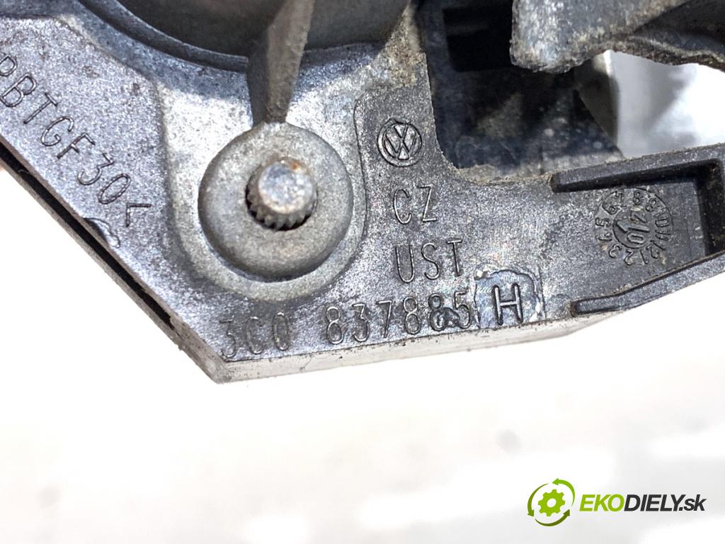 VW PASSAT B6 sedan 2007 125 kW 2.0 TDI 1968 klika vnejší levý přední část