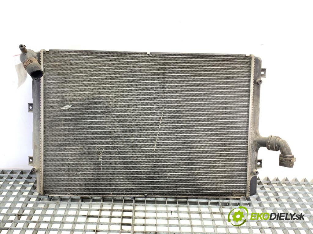VW PASSAT B6 sedan 2007 125 kW 2.0 TDI 1968 chladič vody 3C0121253Q (Vodní chladič)