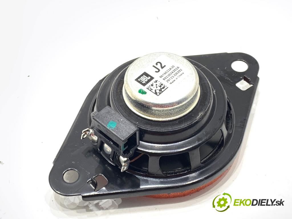 TOYOTA CAMRY sedan 2024 131 kW 2.5 Hybrid (AXVH71_) 2487 reproduktor dosky JBL 8616033A30