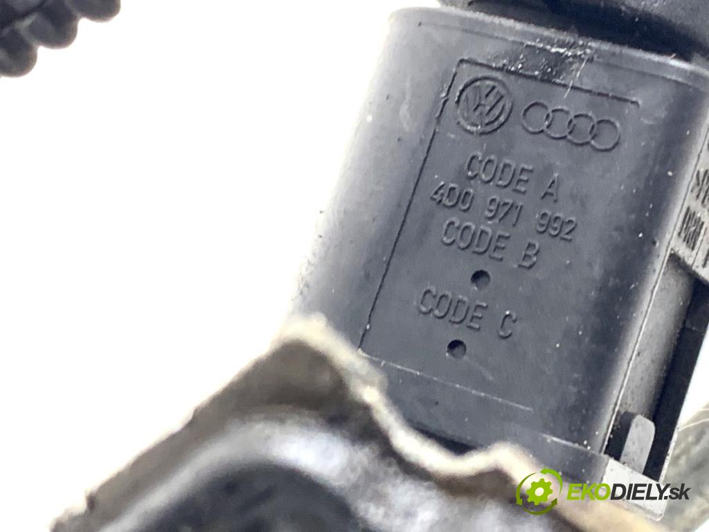 VW PHAETON sedan 2009 176 kW 3.0 V6 TDI 4motion 2967 vstřikovač 059130277AN (Vstřikovač paliva)