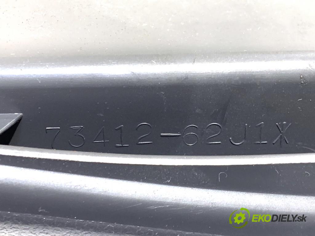 SUZUKI SWIFT III liftback 2007 51 kW 1.3 DDiS (RS 413D) 1248 Priehradka, kastlík spolujazdca 73412-62J1X (Priehradka (kastlík))