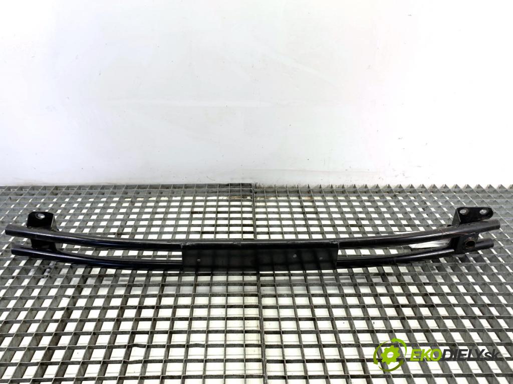 SUZUKI SWIFT III liftback 2007 51 kW 1.3 DDiS (RS 413D) 1248 výztuha nárazníka přední část  (Přední výztuha)