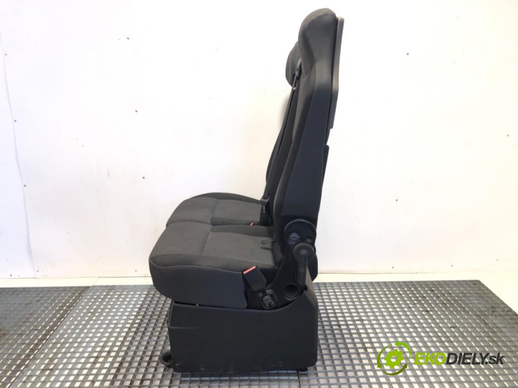 RENAULT MASTER III Skrzynia 2019 125 kW 2.3 dCi 170 FWD (FV0L) 2298 sedadlo pravý přední část