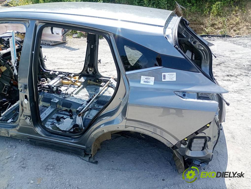 NISSAN QASHQAI J12 SUV 2023 116 kW 1.3 DIG-T Napęd na wszystkie koła 1332 karoséria ČTVRŤÁK: Blatník prah strecha PODŁUŻNICA
