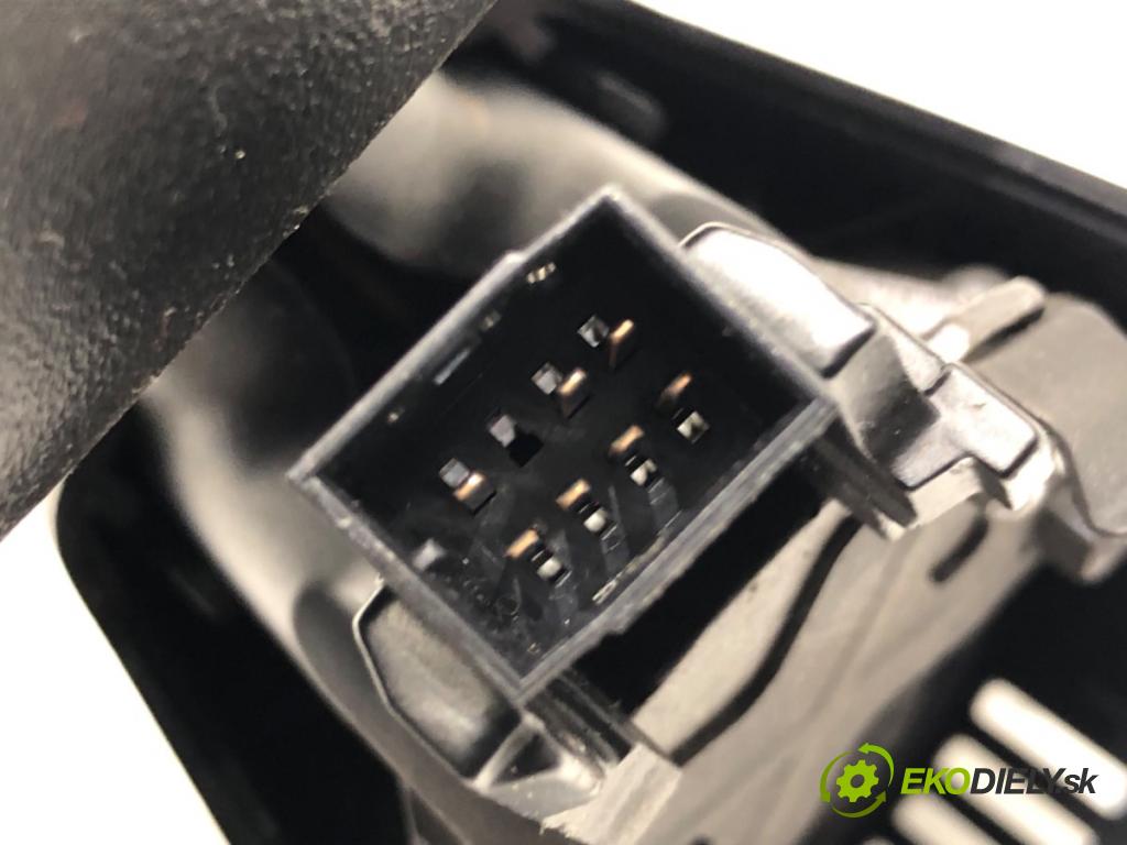 AUDI A6 C7 Kombi 2014 140 kW 2.0 TDI 1968 Spätné zrkadlo vnútorné 8T0857511AD (Spätné zrkadlo vnútorné)