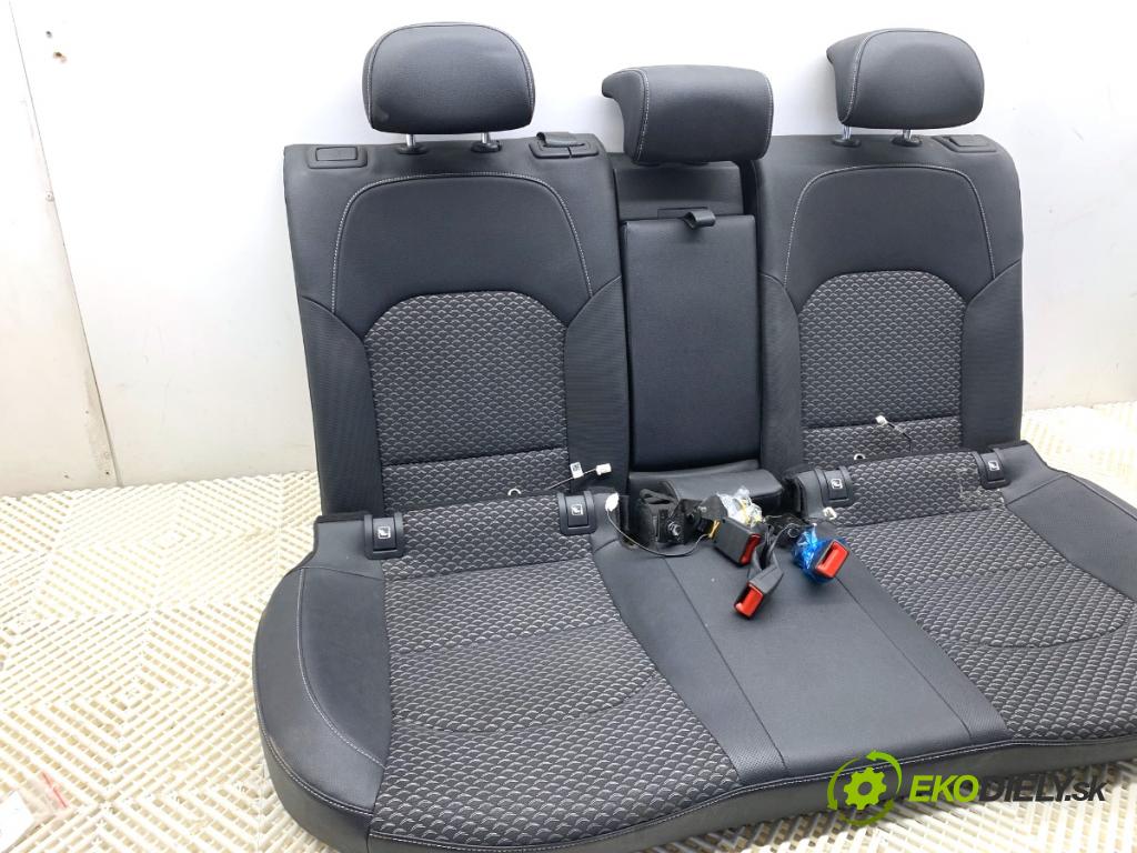 KIA CEED SUV 2022 104 kW 1.6 GDI Hybrid 1580 Sedadlo druhý rad