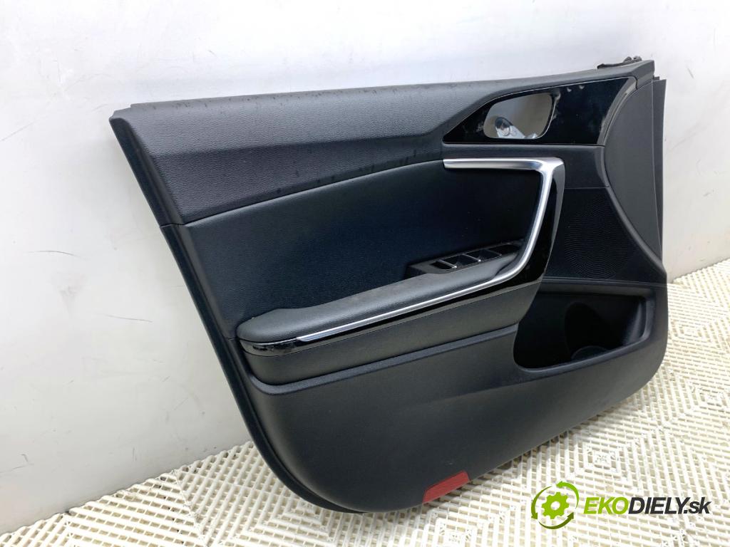 KIA CEED SUV 2022 104 kW 1.6 GDI Hybrid 1580 čalúnenie Dvere ľavy predný