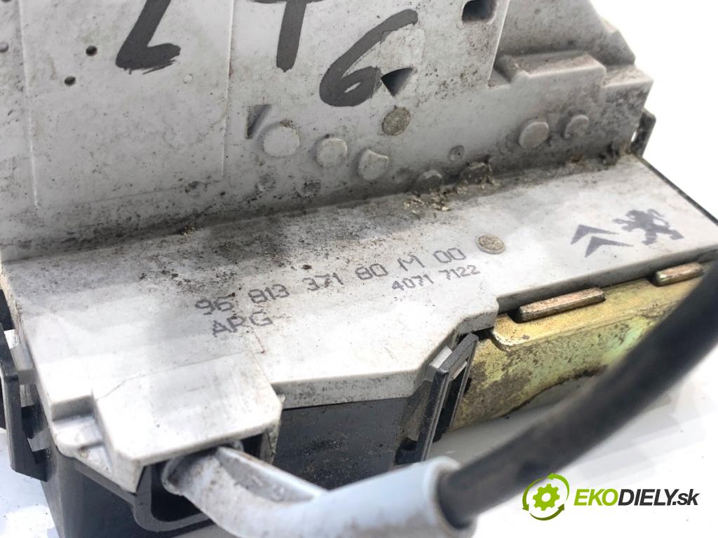 CITROEN C4 I liftback 2006 80 kW 1.6 16V 1587 zámok Dvere ľavy zad 9681337180