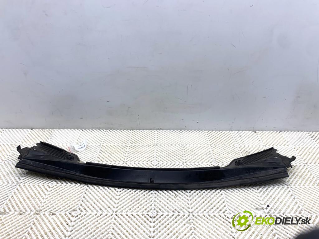 CITROEN C4 I liftback 2006 80 kW 1.6 16V 1587 Torpédo, plast pod čelné okno 96583760XT (Torpédo (plast pod čelným sklom))