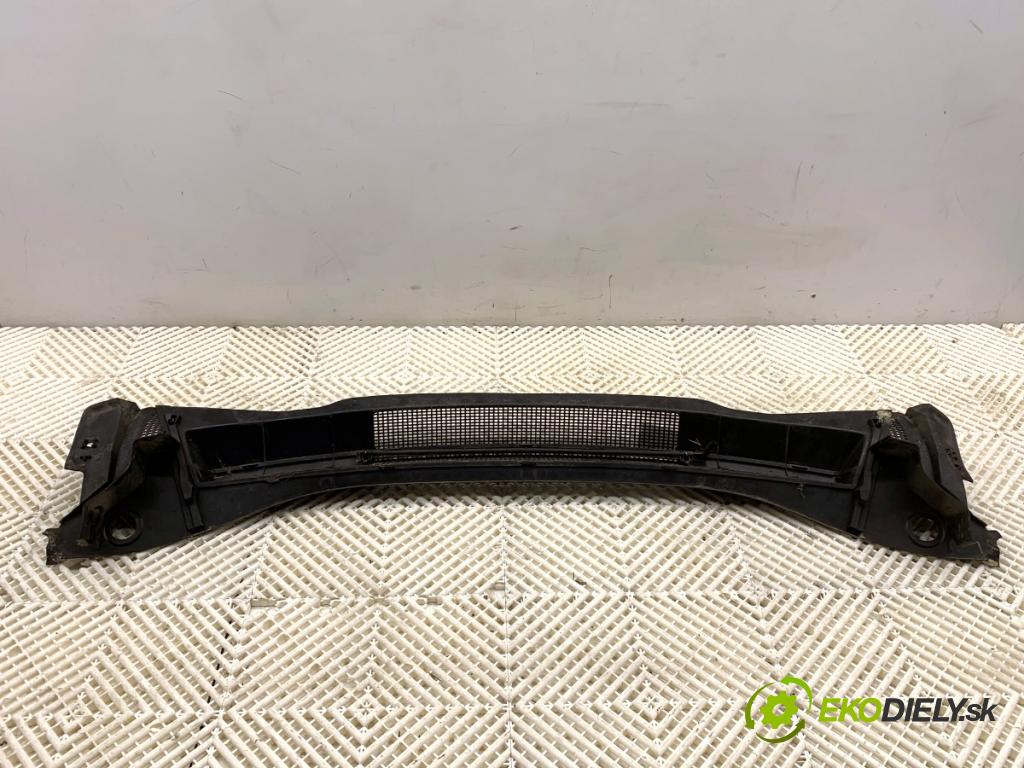 OPEL ZAFIRA B nadwozie wielkoprzestrzenne (MPV) 2006 77 kW 1.6 (M75) 1598 Torpédo, plast pod čelné okno 13142034 (Torpédo (plast pod čelným sklom))