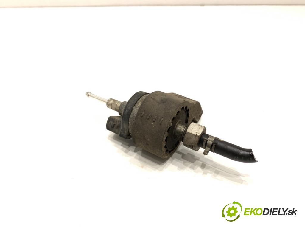 MAZDA 5 II nadwozie wielkoprzestrzenne (MPV) 2006 81 kW 2.0 CD (CR19) 1998 pumpa Webasto 221000500400