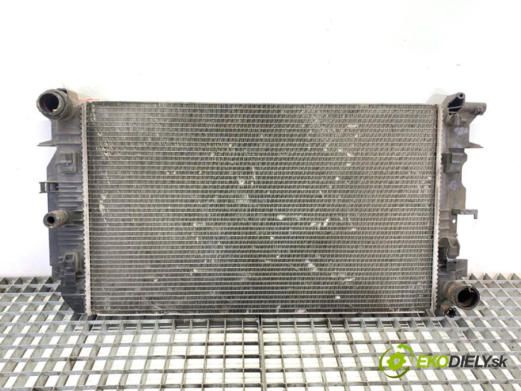 VW CARFTER 30 35 Autobus 2007 120 kW 2.5 TDI 2461 chladič vody 2E0121253A (Vodní chladič)