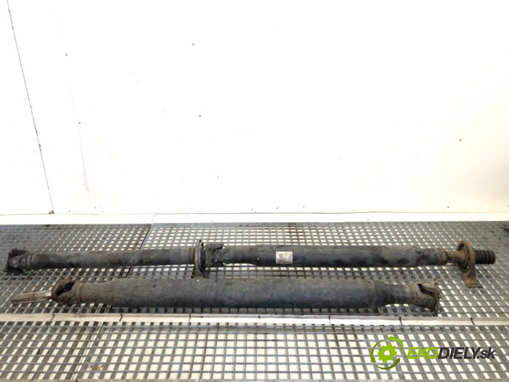 VW CARFTER 30 35 Autobus 2007 120 kW 2.5 TDI 2461 kardaň hřídel hnací zadní část A9064101606 (Kardanový hřídel)