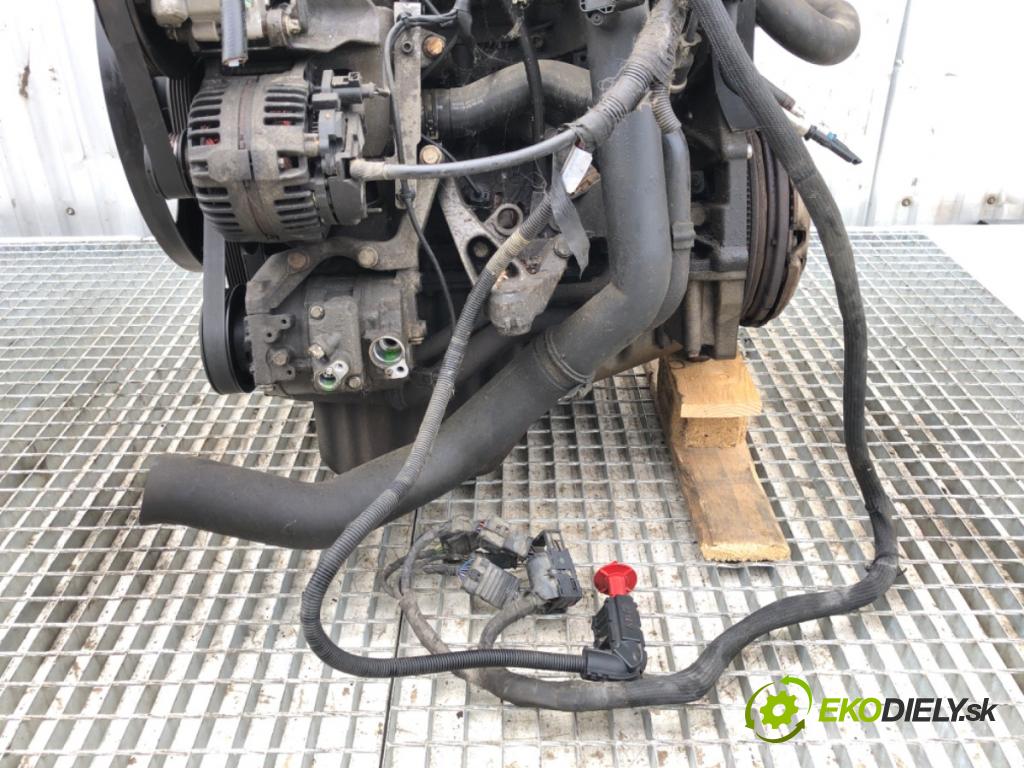 VW CARFTER 30 35 Autobus 2007 120 kW 2.5 TDI 2461 Motor KOMPLETNÍ: