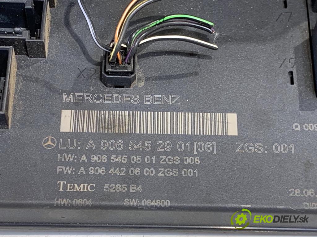 VW CARFTER 30 35 Autobus 2007 120 kW 2.5 TDI 2461 Modul SAM A9065452901 (Elektrosúčasti ostatné)