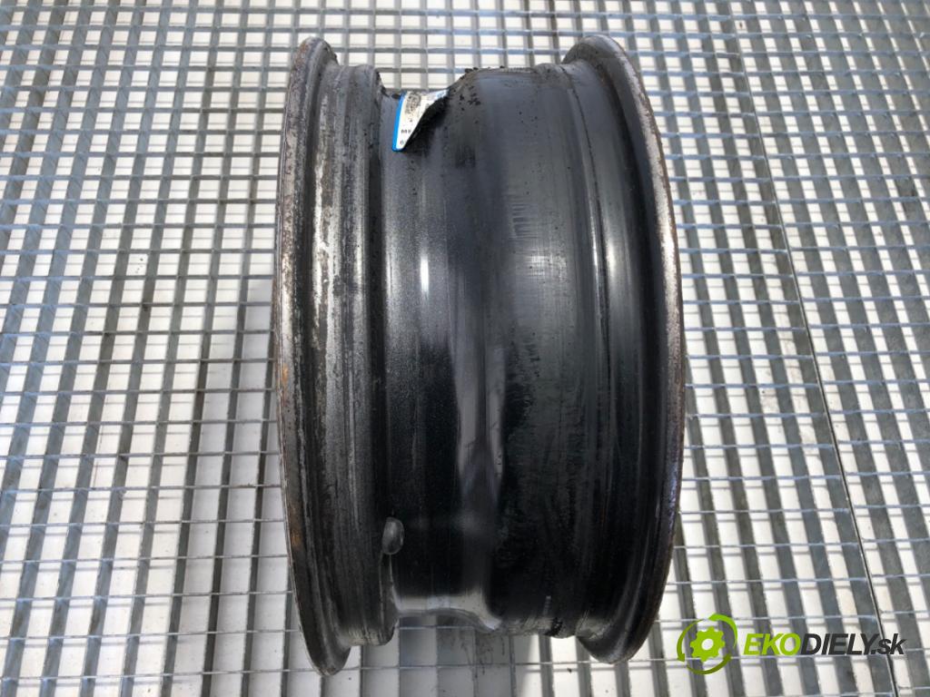 VW CARFTER 30 35 Autobus 2007 120 kW 2.5 TDI 2461 disk (OCEL 16 6,5J