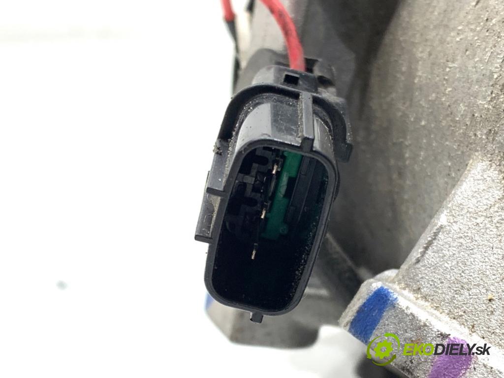 HYUNDAI i30 Kombi 2023 88 kW 1.0 T-GDI 998 kompresor klimatizace 97701G4600 (Kompresor klimatizace)