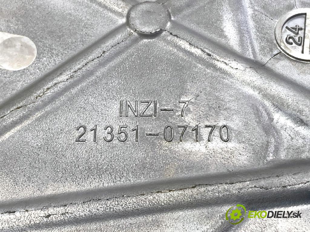 HYUNDAI i30 Kombi 2023 88 kW 1.0 T-GDI 998 Kryt 21351-07170