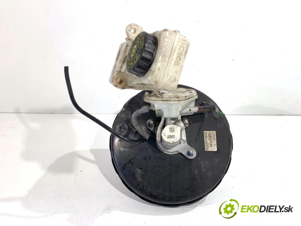 CITROEN C4 I liftback 2006 65 kW 1.4 16V 1360 Posilovač bŕzd 9680836880