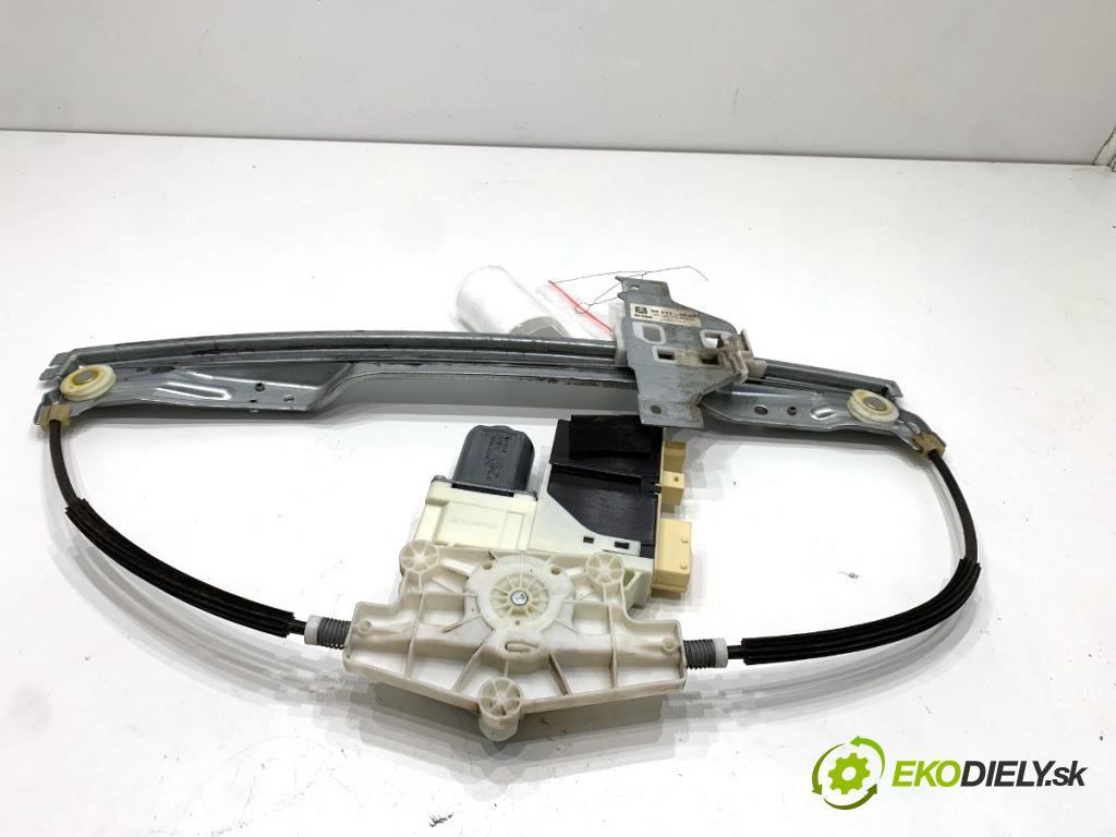 CITROEN C4 I liftback 2006 65 kW 1.4 16V 1360 mechanismus okna levý přední část 9657133680