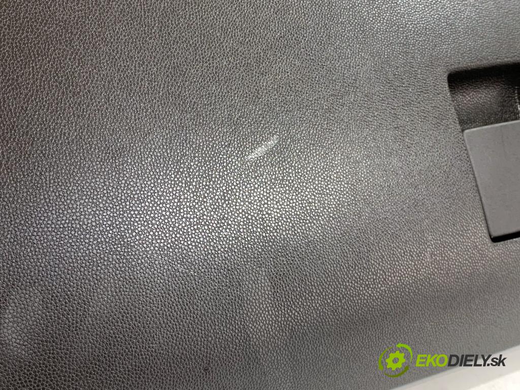 OPEL ASTRA H liftback 2008 66 kW 1.4 (L48) 1364 Priehradka, kastlík spolujazdca 13191459 (Priehradka (kastlík))