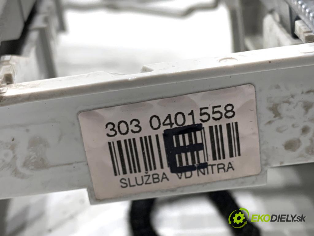 OPEL ASTRA H liftback 2008 66 kW 1.4 (L48) 1364 světlo stropní 13112203
