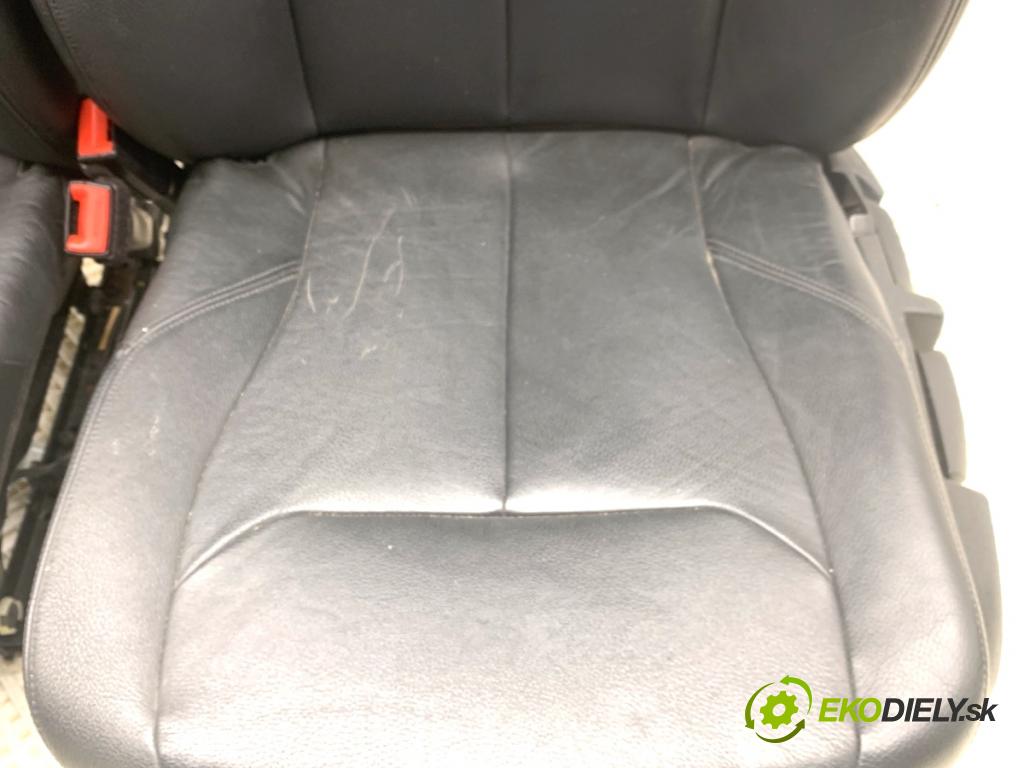 BMW F30 sedan 2015 110 kW 318 d 1995 Sedadlá, sedačky Sedadlo bočné