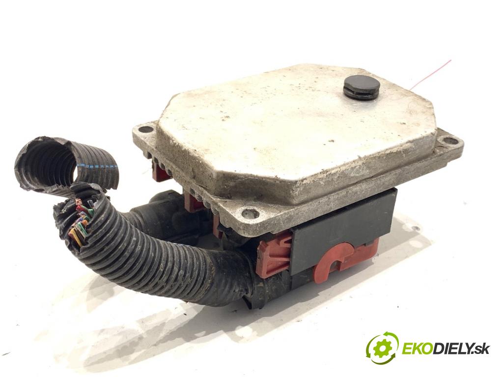FIAT GRANDE PUNTO liftback 2006 57 kW 1.4 LPG 1368 riadiaca jednotka Motor 51784957 (Riadiaca jednotka)