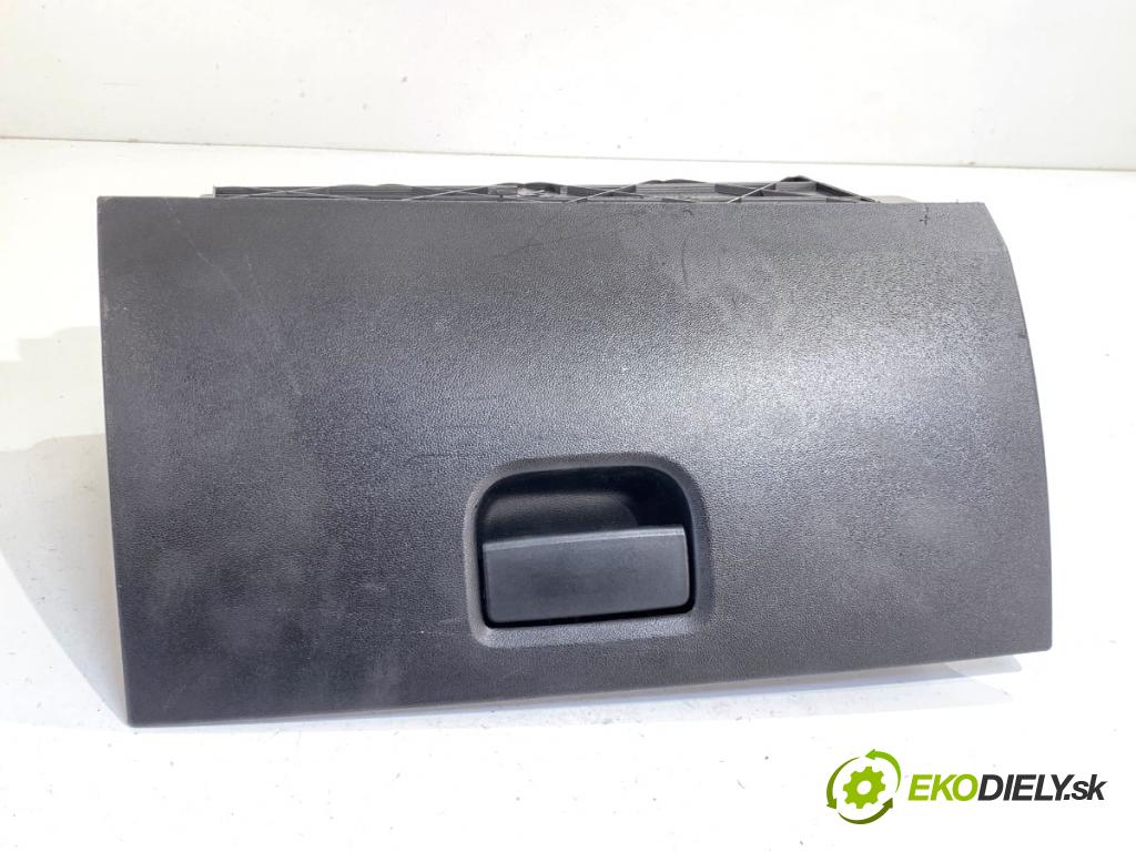 FIAT GRANDE PUNTO liftback 2006 57 kW 1.4 LPG 1368 přihrádka kastlík spolujezdce 735386347 (Přihrádka (kastlík))