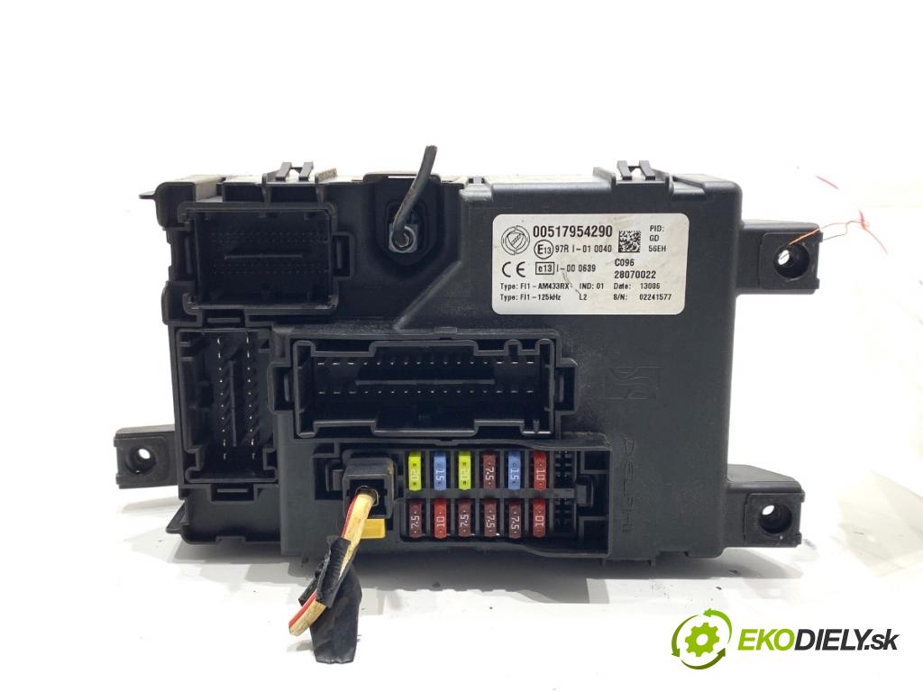 FIAT GRANDE PUNTO liftback 2006 57 kW 1.4 LPG 1368 modul BSI 00517954290 (Pojistková skříňka)