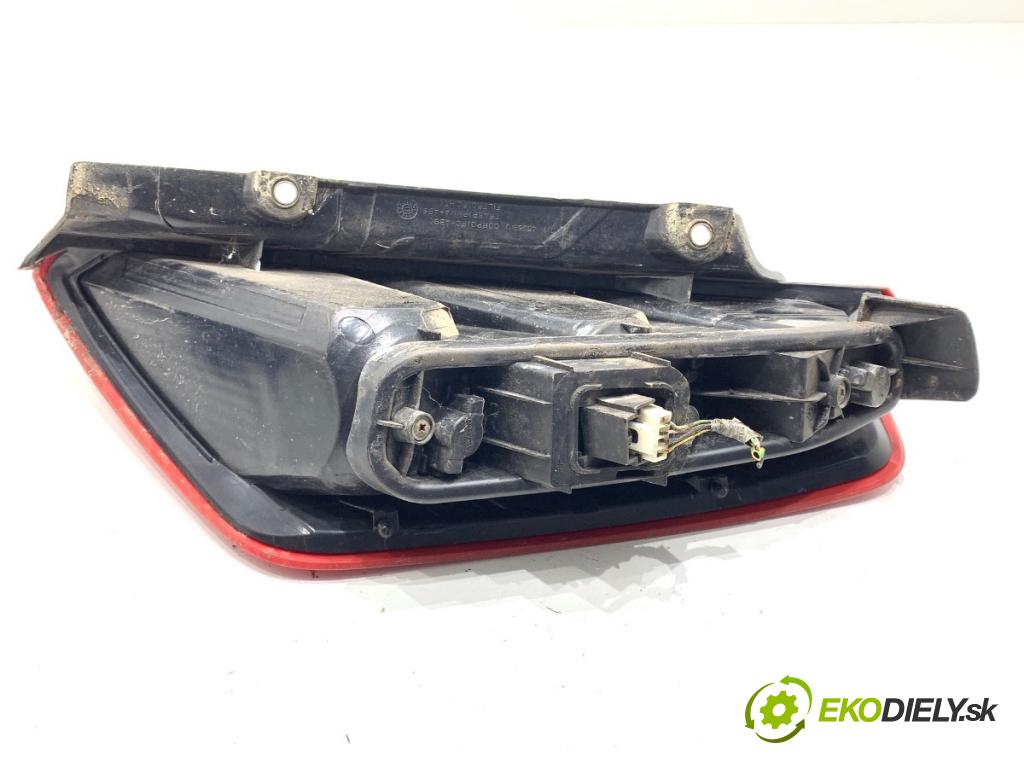 FIAT GRANDE PUNTO liftback 2006 57 kW 1.4 LPG 1368 Svetlo ľavy zad
