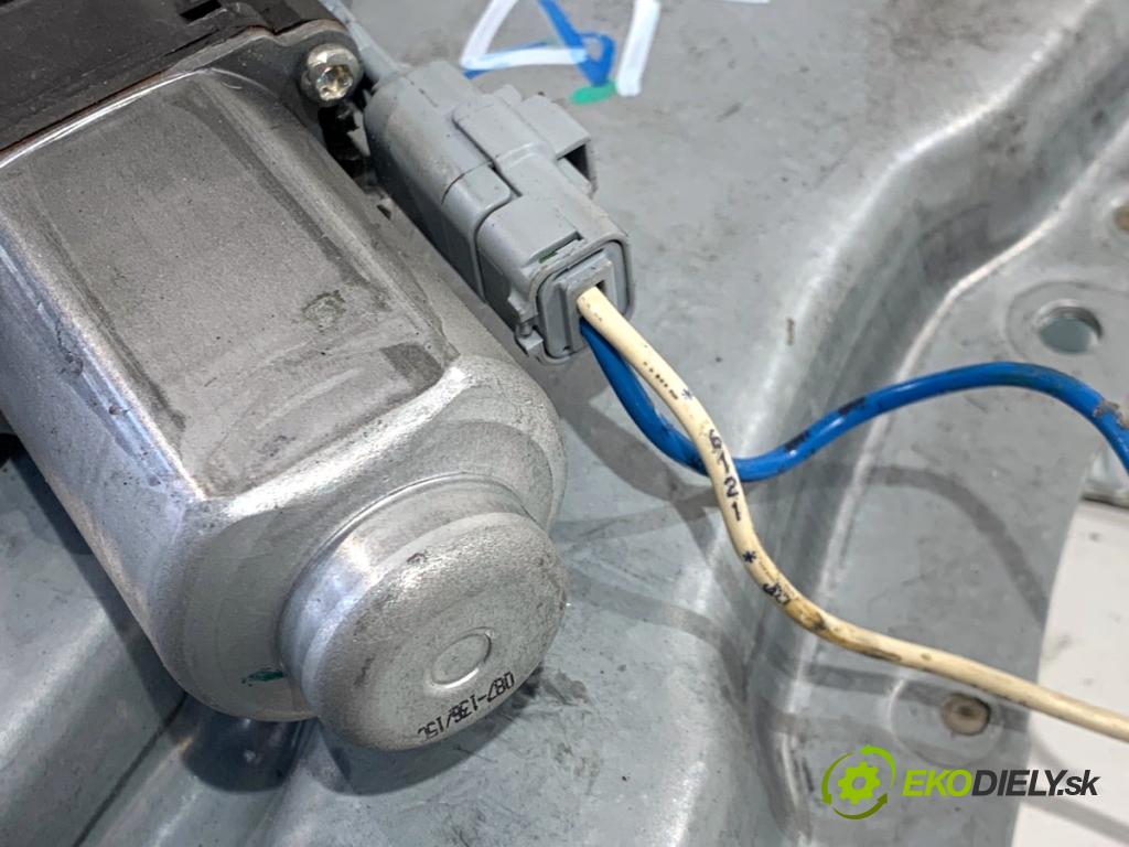 CITROEN C3 kabriolet 2004 55 kW 1.4 1360 Mechanizmus okna ľavy zad