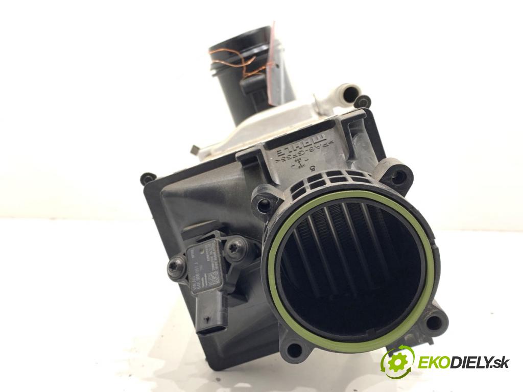 SEAT ATECA SUV 2023 110 kW 1.5 TSI 1495 chladič 04E145785S