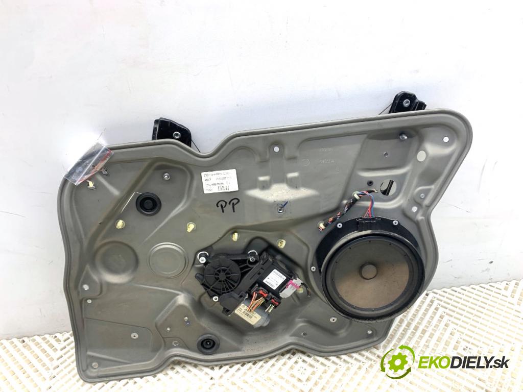 SKODA OCTAVIA II Kombi 2007 77 kW 1.9 TDI 1896 mechanismus okna pravý přední část 1K0959792J