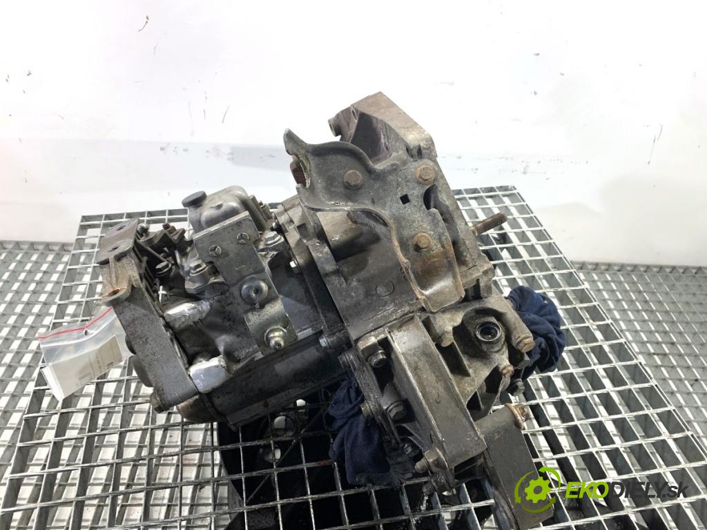 FIAT GRANDE PUNTO liftback 2006 57 kW 1.4 LPG 1368 převodovka  (Převodovka)