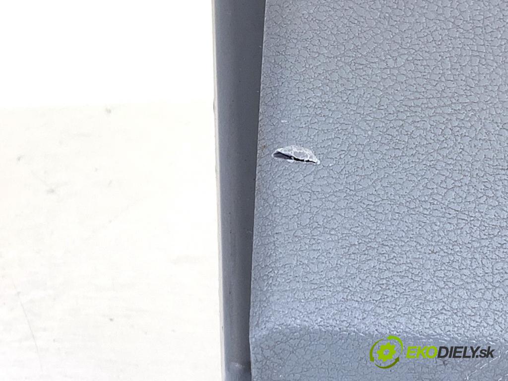 FORD TRANSIT VI Autobus 2019 96 kW 2.0 EcoBlue 1995 Priehradka, kastlík spolujazdca  (Priehradka (kastlík))