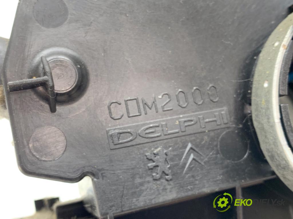 PEUGEOT 307 CC kabriolet 2004 100 kW 2.0 16V 1997 Prepínač kombinovaný 96542561XT (Prepínacie páčky pod volantom)