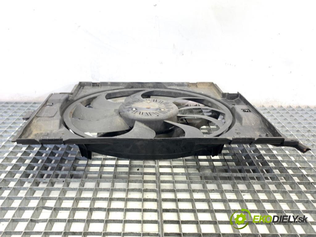 BMW F30 sedan 2015 110 kW 318 d 1995 Ventilátor chladiča 8641963 8641946 (Ventilátor)