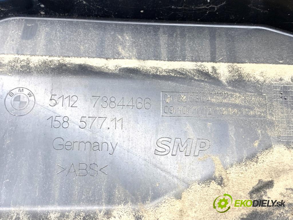BMW F30 sedan 2015 110 kW 318 d 1995 úchyt nárazníka pravý zadní část 7384466