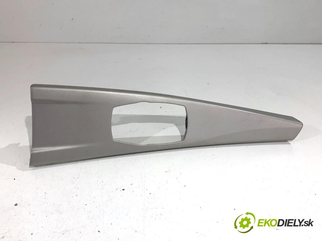 BMW F30 sedan 2015 110 kW 318 d 1995 lišty kryt 9231206 (Lišta)