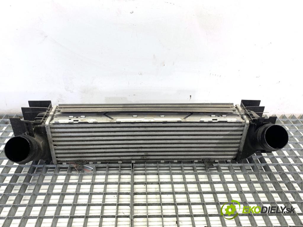 BMW F30 sedan 2015 110 kW 318 d 1995 intercooler  (Intercooler (chladič stlačeného vzduchu))