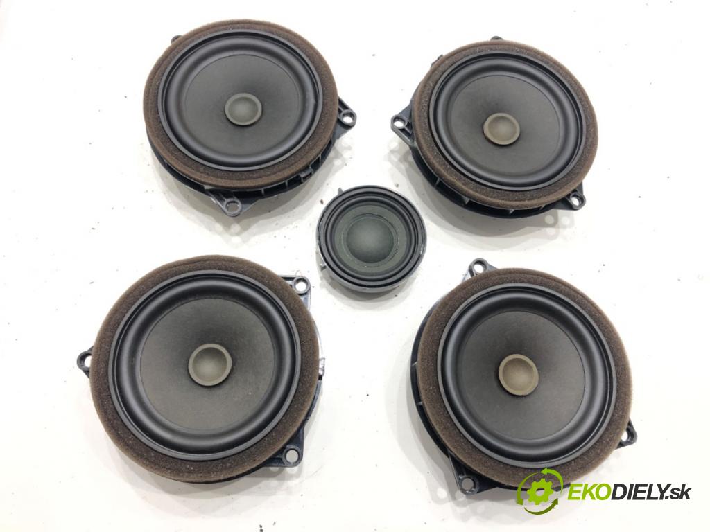 BMW F30 sedan 2015 110 kW 318 d 1995 reproduktory 9210147 9288769