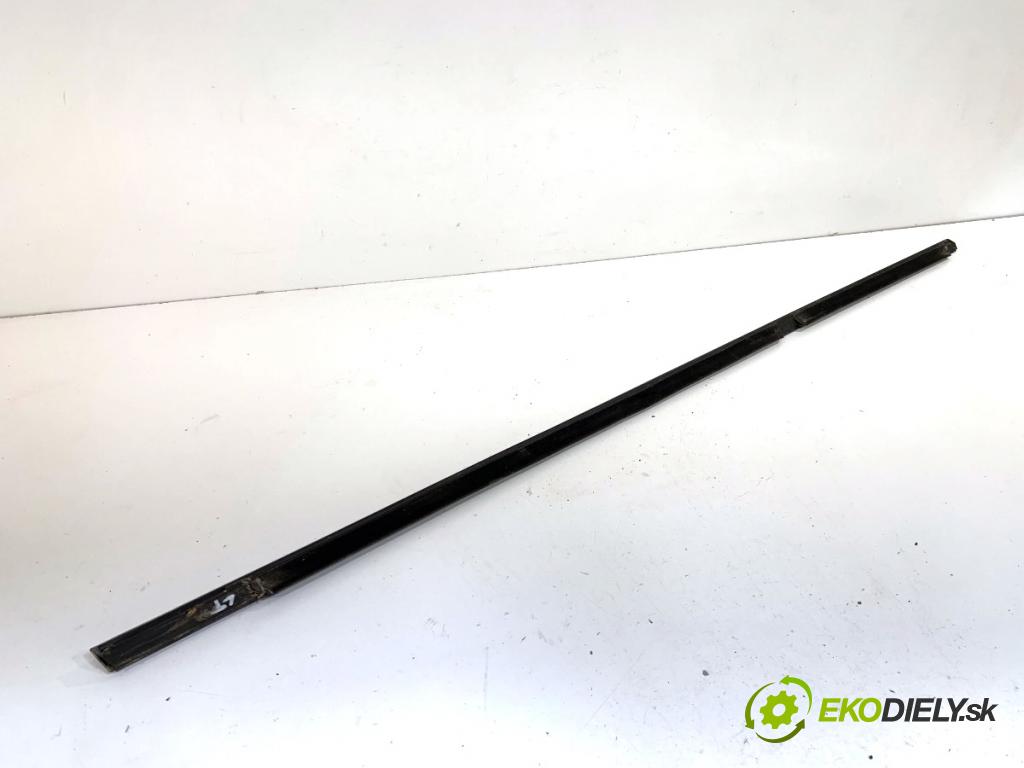 BMW F30 sedan 2015 110 kW 318 d 1995 Lišta Sbírání: zad ľavy chróm