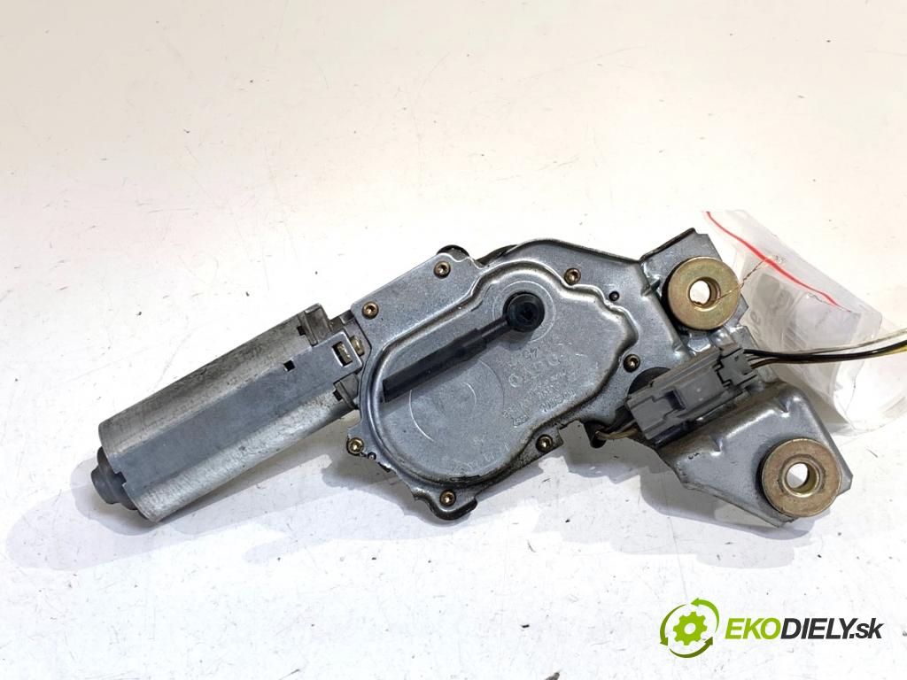 VOLVO V70 II Kombi 2000 103 kW 2.5 TDI 2460 Motor stieračov zad 9154525
