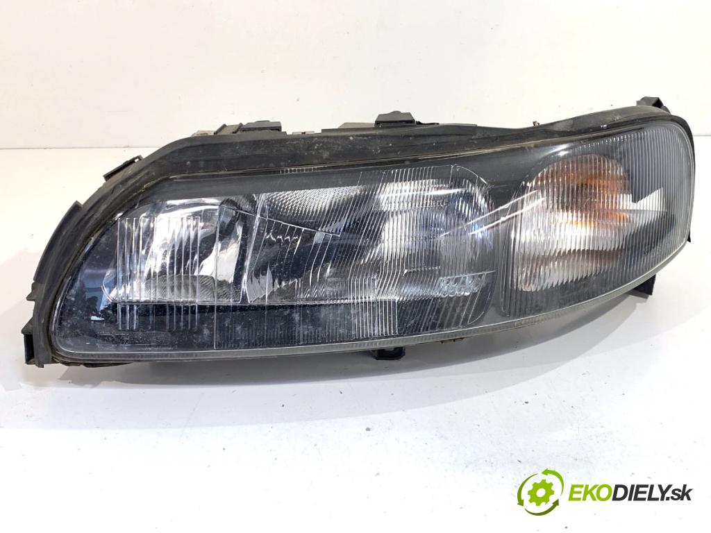 VOLVO V70 II Kombi 2000 103 kW 2.5 TDI 2460 světlomet levý přední část 