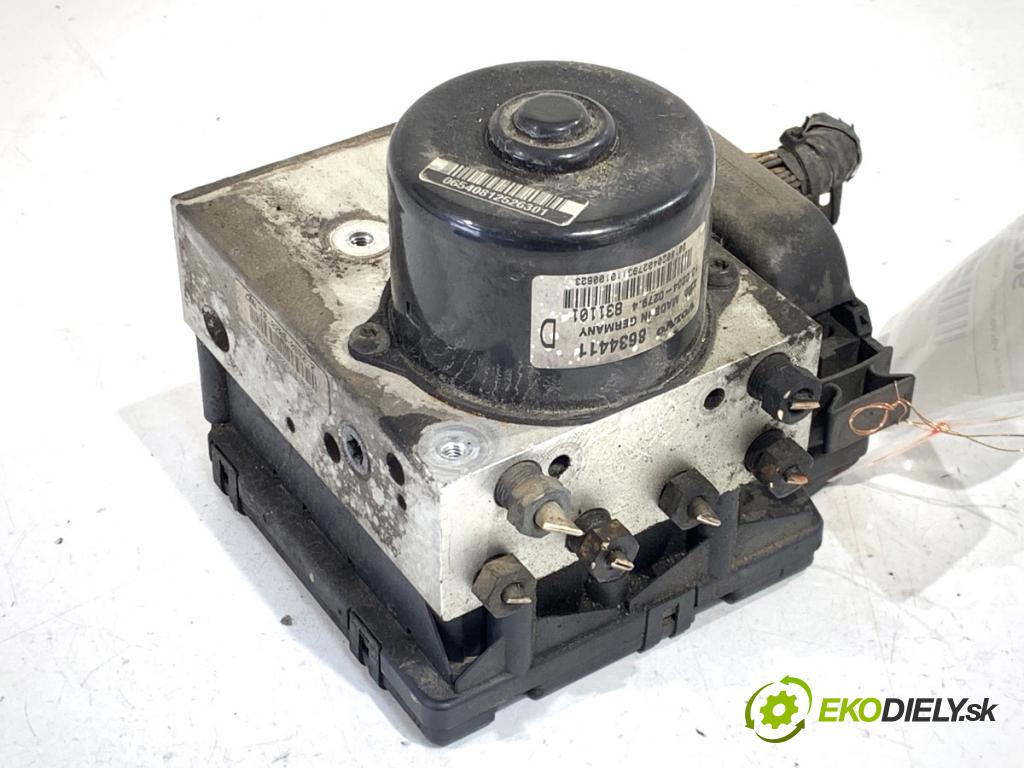 VOLVO V70 II Kombi 2000 103 kW 2.5 TDI 2460 pumpa ABS 8634411 (Pumpa ABS)